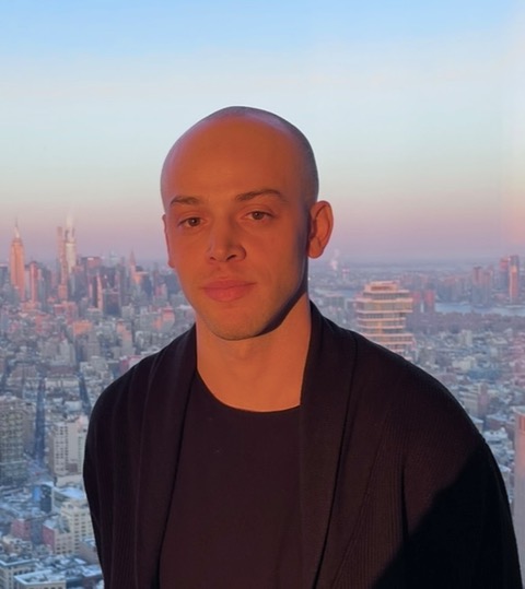 [Anthony Carter bio image}